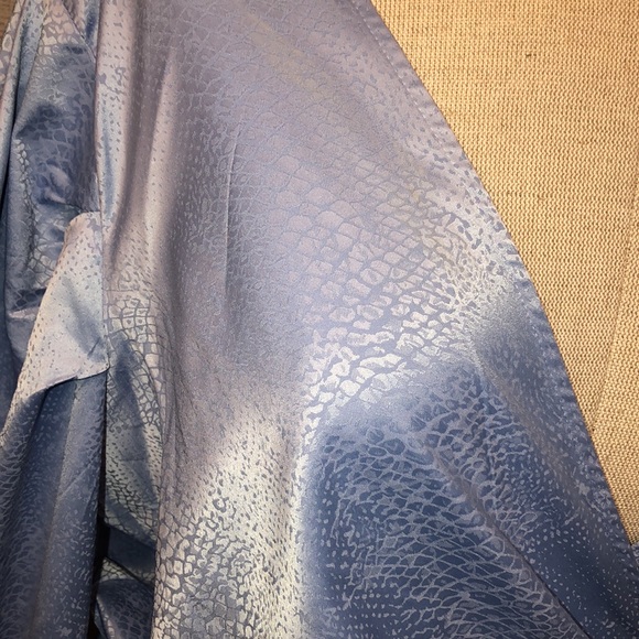 Brand new with tags Express top - Picture 2 of 6